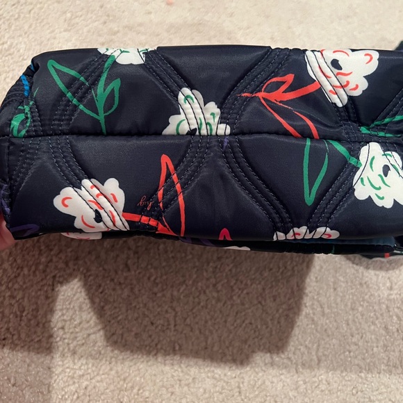 Lug Conga Crossbody bag in Bright Floral NWT - Picture 6 of 6